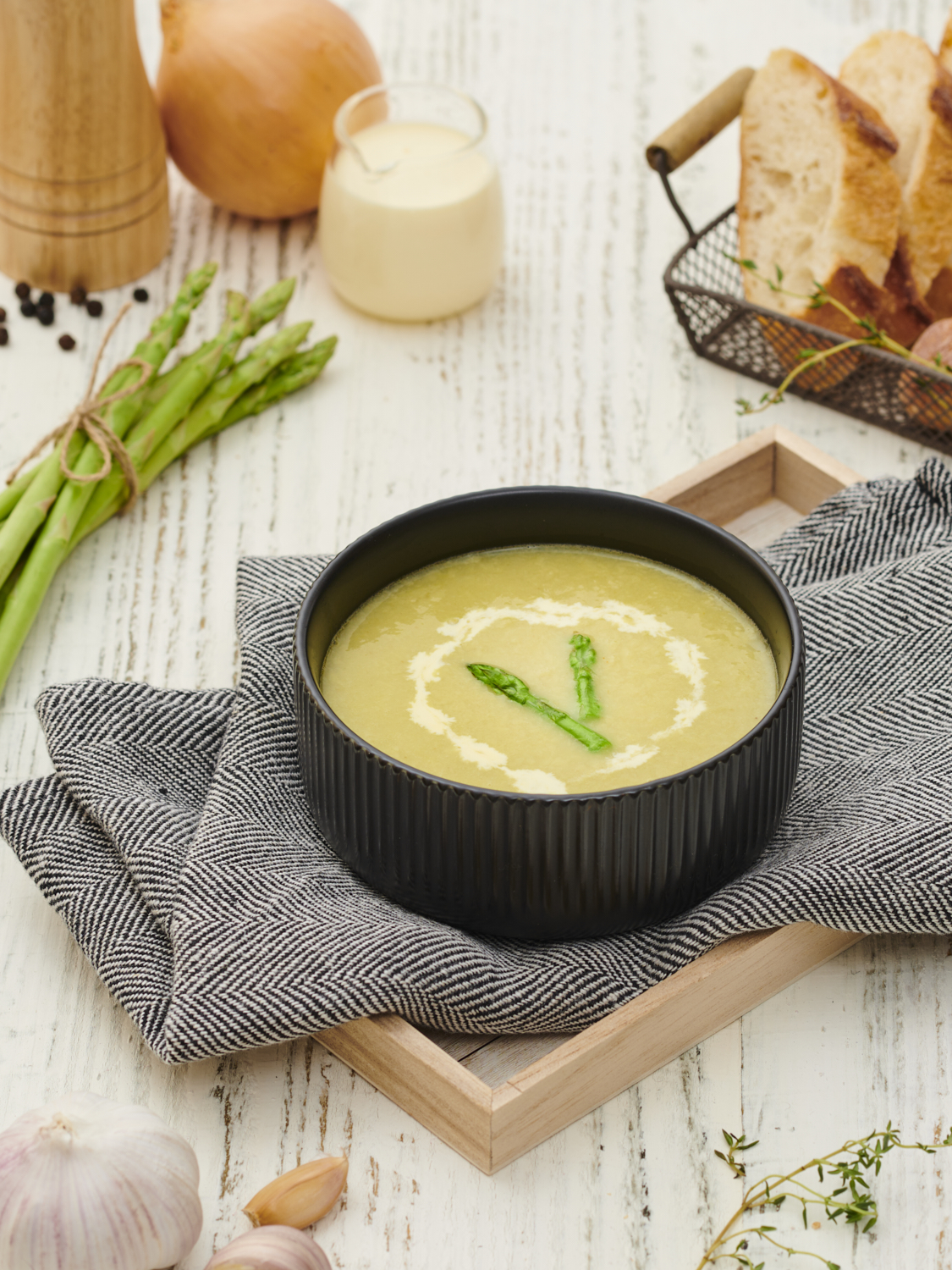 ครีมซุปหน่อไม้ฝรั่ง / Asparagus Cream Soup